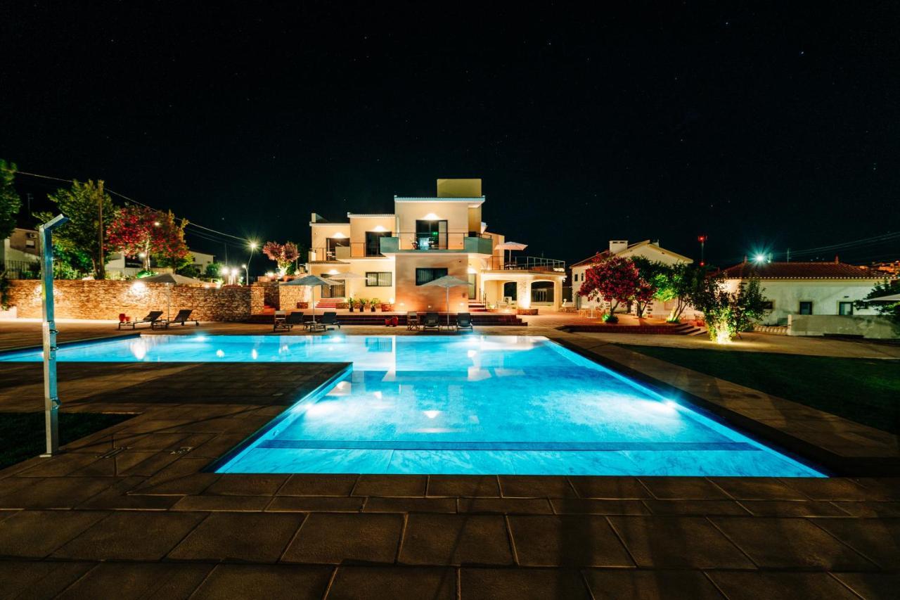 Villa Dos R'S Avis Eksteriør billede